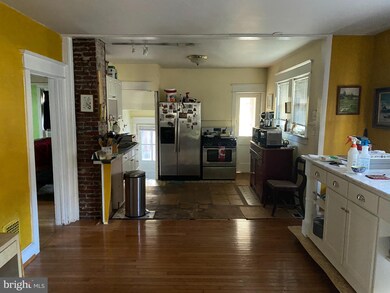 264 E Knight Ave, Collingswood, NJ 08108 - photo 5