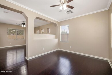 6-web-or-mls-1750 S Portland Ave, Gilber