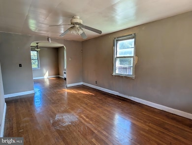 4302 Parkwood Ave, Baltimore, MD 21206 - photo 3