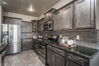 14825 Hunters Grove Ave, El Paso, TX 79938 - photo 4