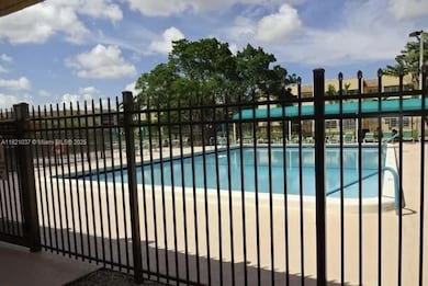 5841 NW 61st Ave unit 310, Tamarac, FL 33319 - photo 3