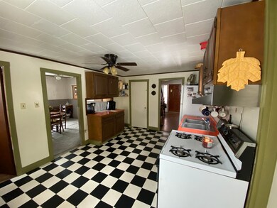 49 Wolcott St, Hardwick, VT 05843 - photo 7