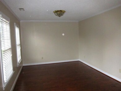 126 Plantation Blvd, Jacksonville, NC 28540 - photo 3