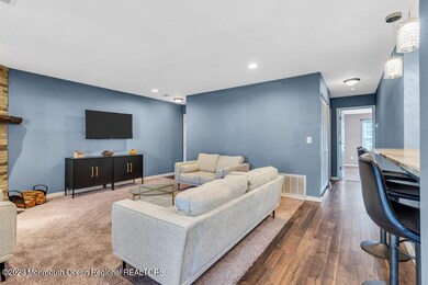 011_bjc05806