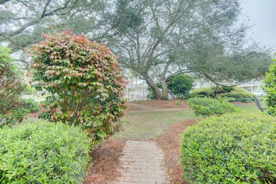 241 Ellis Rd unit 4, Miramar Beach, FL 32550 - photo 5