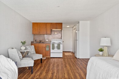 Makaha Surfside unit C415, Waianae, HI 96792 - photo 2