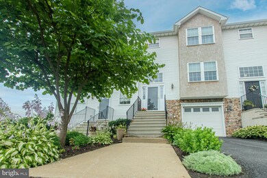 2008 Hampton Ct unit 2008, Morgantown, PA 19543 - photo 2