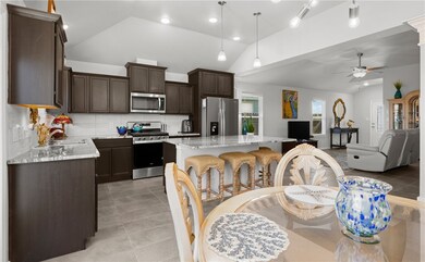 6913 Witts Way, Corpus Christi, TX 78414 - photo 6