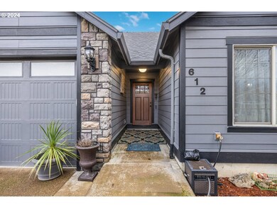 612 N 6th St, Carlton, OR 97111 - photo 5