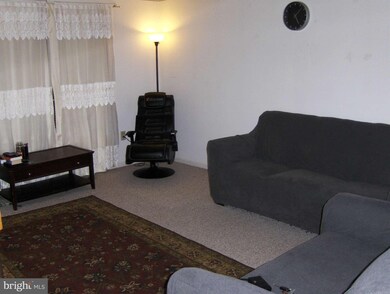 6412 Bear Ct, Waldorf, MD 20603 - photo 4