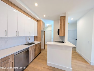 3865 Amboy Rd unit 4d, Staten Island, NY 10308 - photo 4