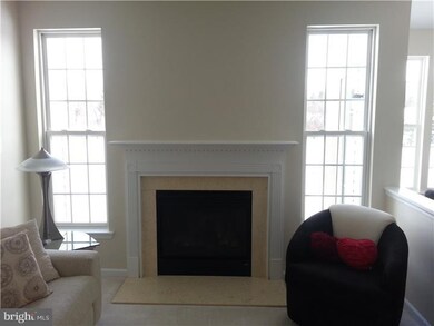 2645 Crabapple Cir, Perkasie, PA 18944 - photo 7