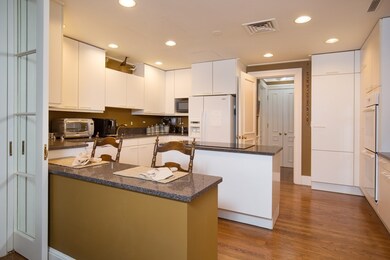 99 Florence St unit 604C, Chestnut Hill, MA 02467 - photo 4