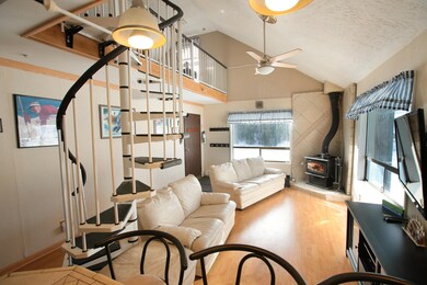 BrianHead-Condo-4-LivingRoom