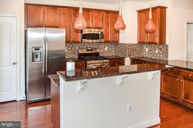11930 Weybridge Ln, Germantown, MD 20876 - photo 6