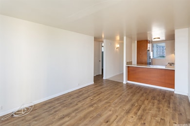 Holiday Lakeview unit 501, Honolulu, HI 96818 - photo 4