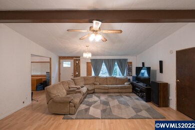 11728 Warbler Ln NE, Aurora, OR 97002 - photo 5