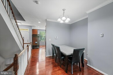 2938 Chinkapin Oak Ln, Woodbridge, VA 22191 - photo 4