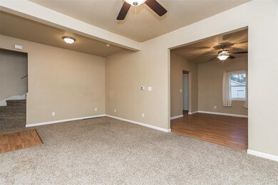 927 F Ave NW, Cedar Rapids, IA 52405 - photo 4