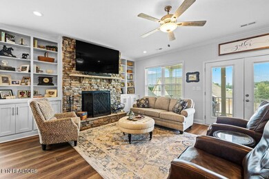 Stone gas log Fireplace