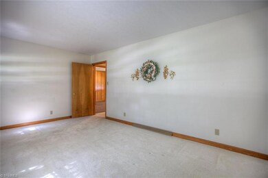 1839 Sewell Dr, Asheboro, NC 27203 - photo 7