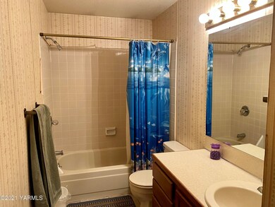 5 main bathroom