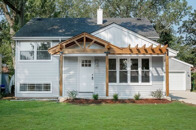 308 Birch Dr, Wheaton, IL 60187 - photo 2