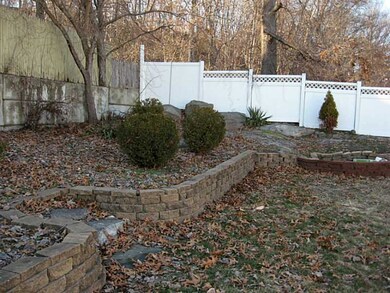 81 Berry St, Cranston, RI 02920 - photo 7