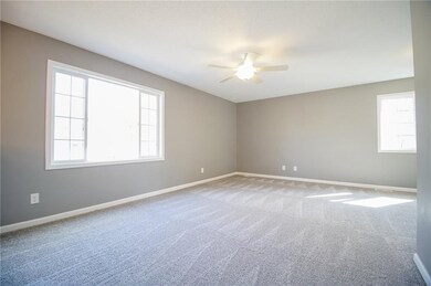 1416 E 36th Ct, Des Moines, IA 50317 - photo 2