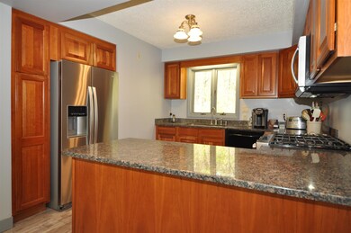 1858 Hooksett Rd, Hooksett, NH 03106 - photo 5