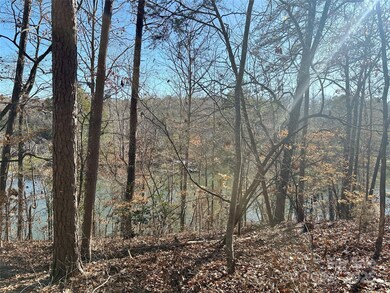 286 Aberdeen Ct E unit 43, New London, NC 28127 - photo 3