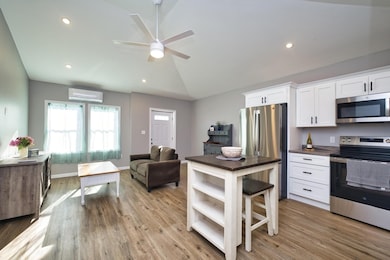 340 Vale St, Fall River, MA 02724 - photo 2