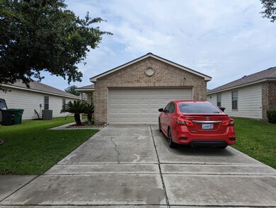 8723 Spurflower Path Ln, Houston, TX 77075 - photo 3
