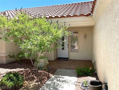 9509 Sundial Dr, Las Vegas, NV 89134 - photo 3