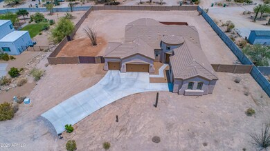 7818 E Coronado Rd (44 of 46)