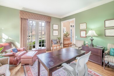 3933 Farber Ct-43