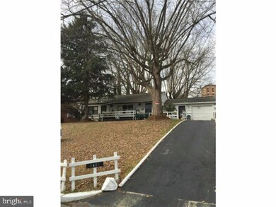 1401 Scott St, Reading, PA 19607 - photo 4