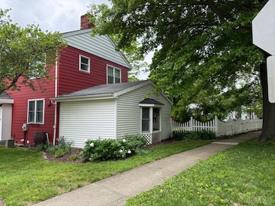 2 Brompton Ln, Cincinnati, OH 45218 - photo 2