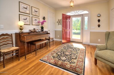 2820 Marsh Point Ln SE-large-002-5-Foyer