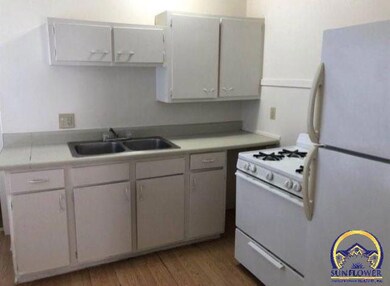 235 SW Tyler St, Topeka, KS 66603 - photo 3