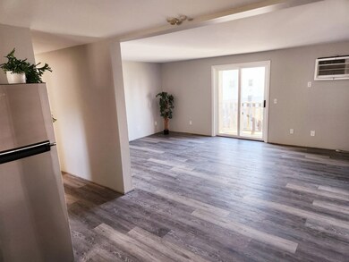 18 Airlie St unit 4, Worcester, MA 01606 - photo 5