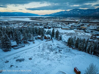 622 Grandview Dr, Alpine, WY 83128 - photo 4