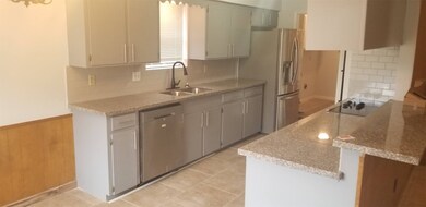 8810 Arbor Wood Dr, Houston, TX 77040 - photo 3