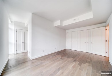 Avora unit 323, Weehawken, NJ 07086 - photo 6