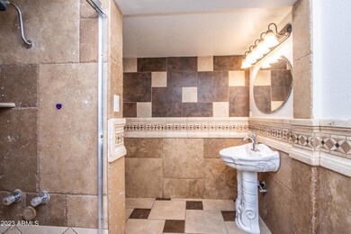 4834 W Encanto Blvd, Phoenix, AZ 85035 - photo 7