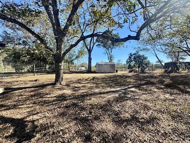 101 Pecan St, Sylvester, GA 31791 - photo 4