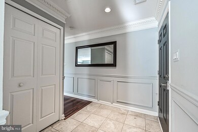 13136 Madonna Ln, Fairfax, VA 22033 - photo 7