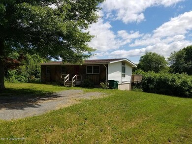 124 Upper Greenhill Rd, Kunkletown, PA 18058 - photo 2