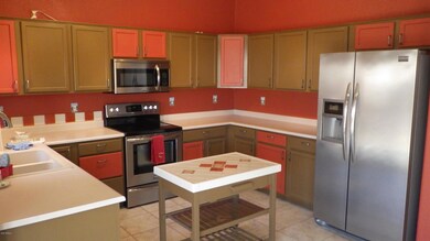 Kitchen (2)