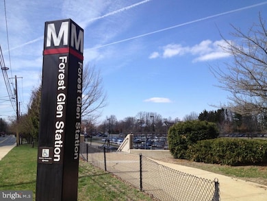 2509 Forest Glen Rd, Silver Spring, MD 20910 - photo 2